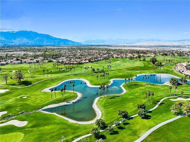 197 Desert Falls E, Palm Desert