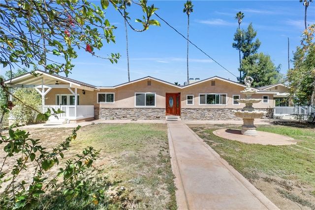 1505 Gratton Street, Riverside