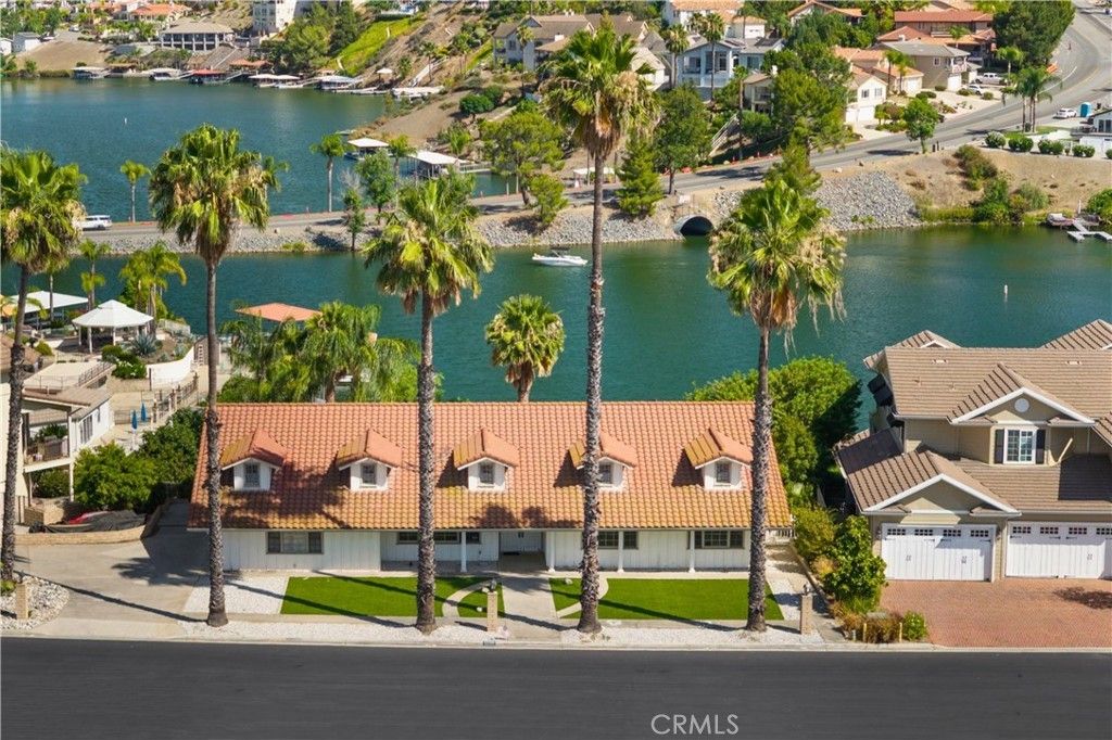22275 Canyon Club, Canyon Lake
