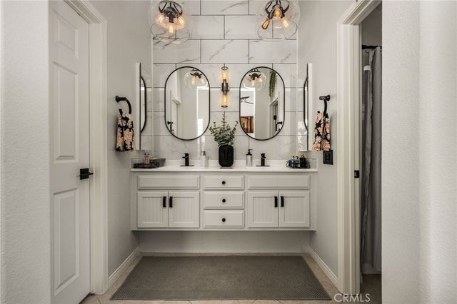 118 Matisse, Aliso Viejo