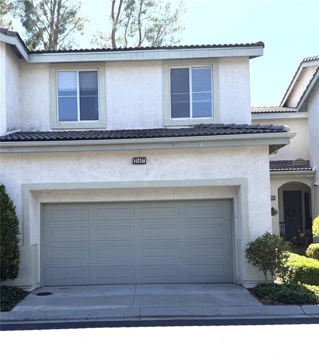 25407 Calcutta Pass Lane, Saugus