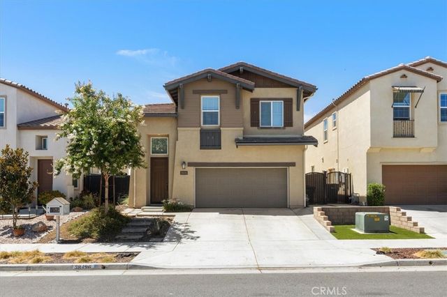 38496 Windingwalk, Murrieta