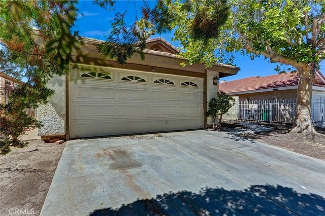 2812 Fairfield Avenue, Palmdale