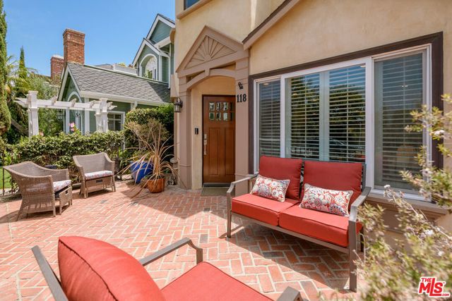 118 3rd Street, Seal Beach
