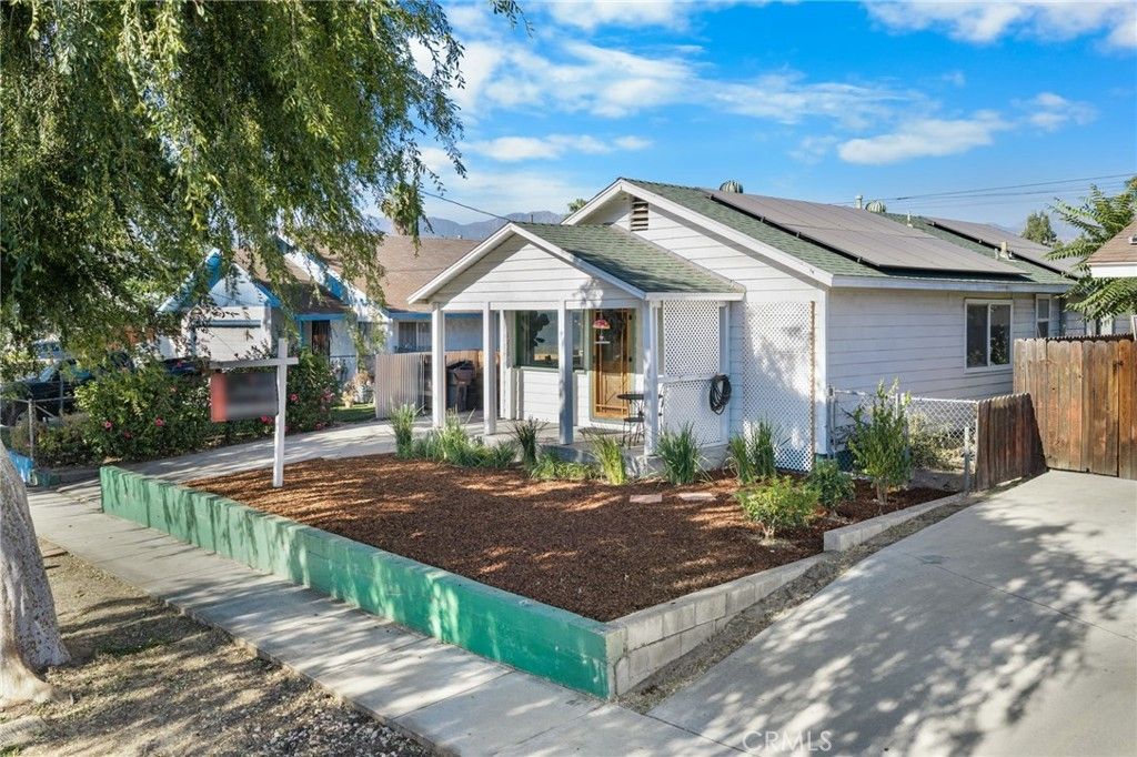 1220 Webster Street, Redlands