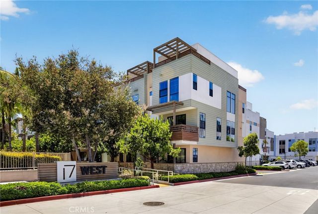 1687 Grand View, Costa Mesa