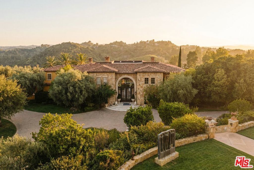 12300 Mulholland, Beverly Hills