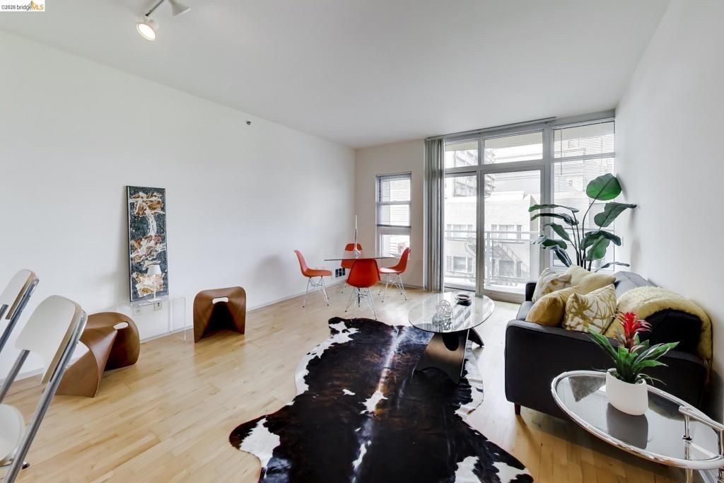 1 Lakeside Drive # 410, Oakland