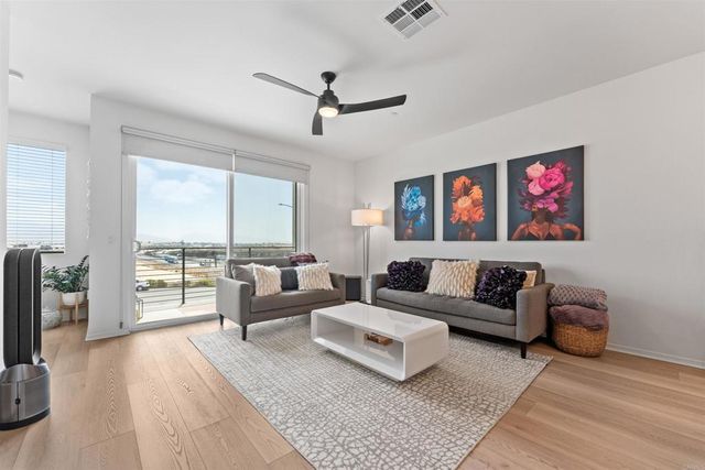 1655 Sandbanks Drive # 196, San Diego