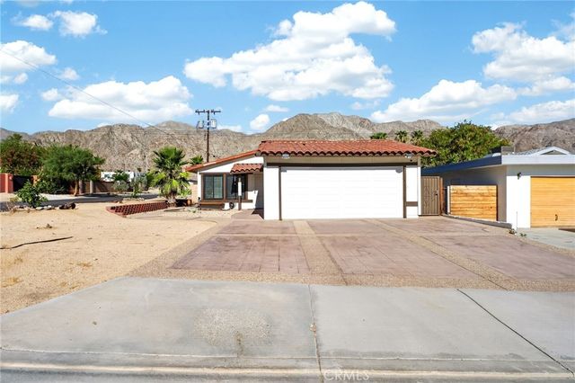 53485 Avenida Alvarado, La Quinta
