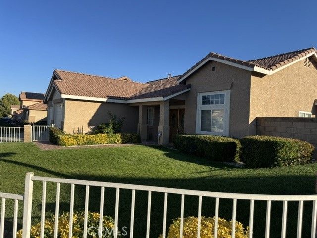 4354 Sungate Drive, Palmdale