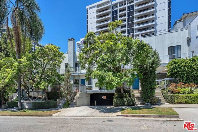1220 Manning Avenue # 3, Los Angeles