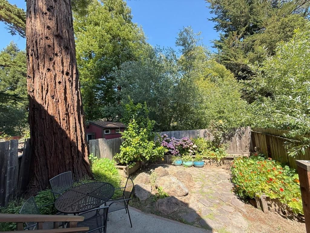 6026 Soquel Drive, Aptos