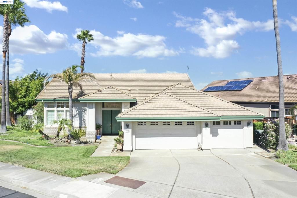 1989 Newport Dr, Discovery Bay