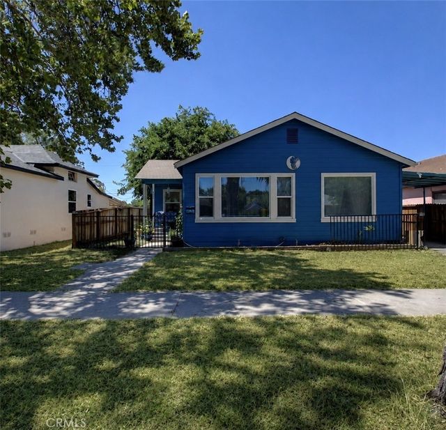 636 W 25th, Merced