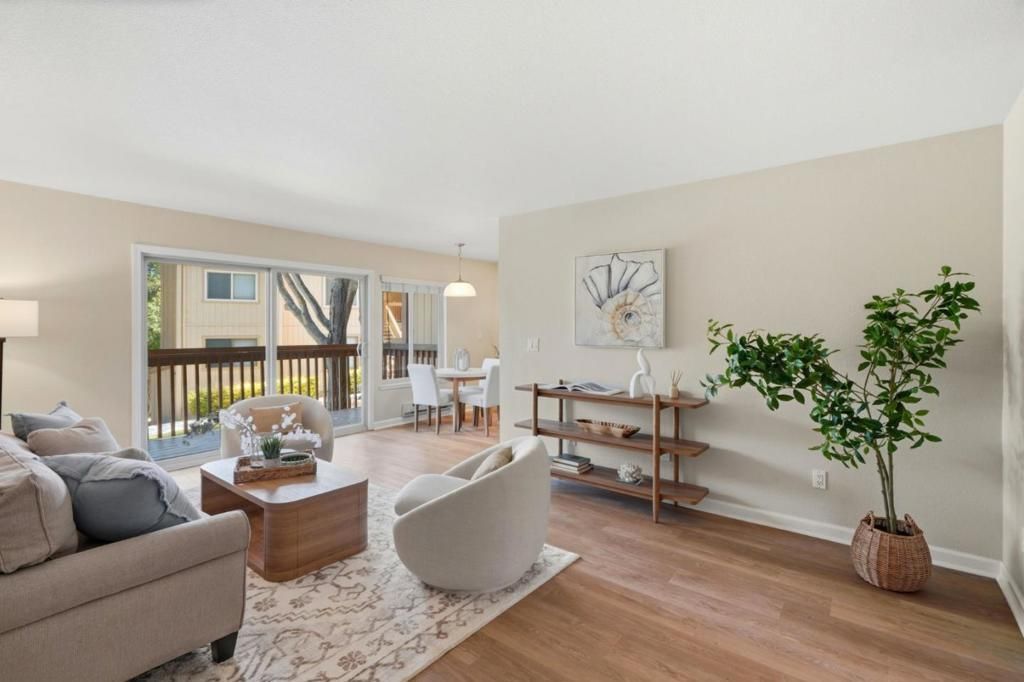 300 Glenwood Circle # 186, Monterey