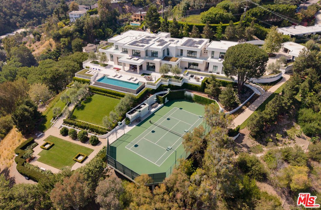 9966 Beverly Grove Drive, Beverly Hills