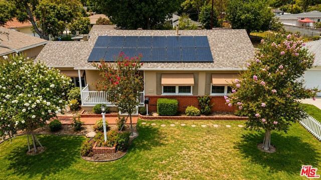 8433 Tunney Avenue, Northridge