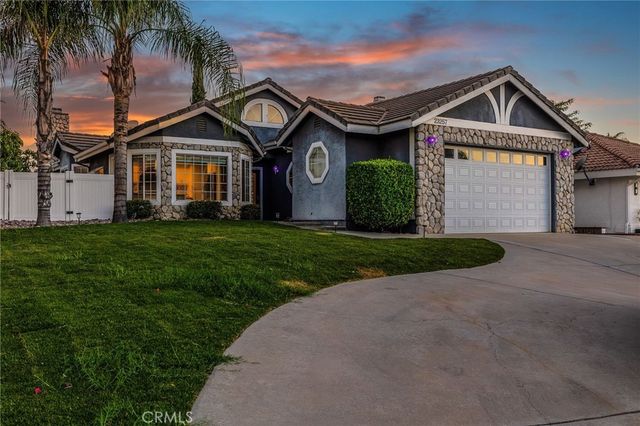 23257 Canyon Lake Drive N, Canyon Lake