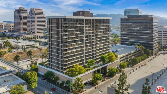 222 Monterey Road # 505, Glendale