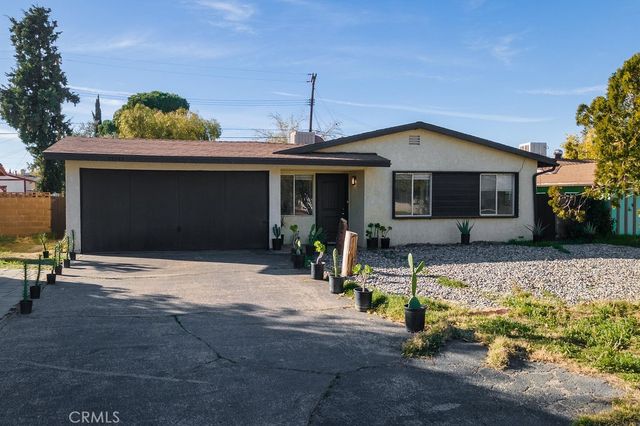 39543 Armfield Avenue, Palmdale