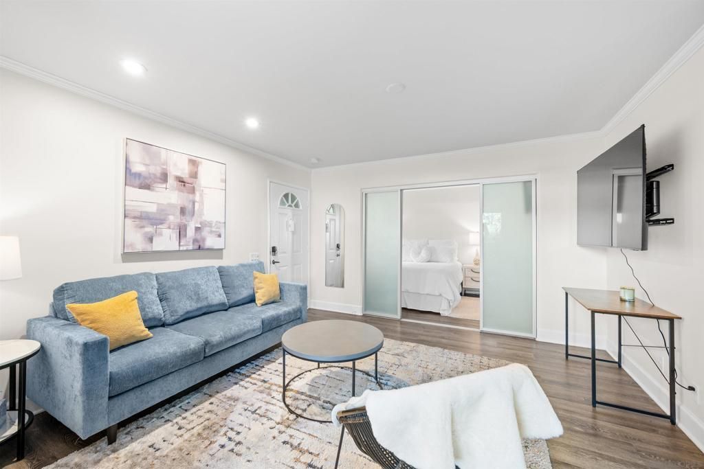 8581 Villa La Jolla Dr # N, La Jolla