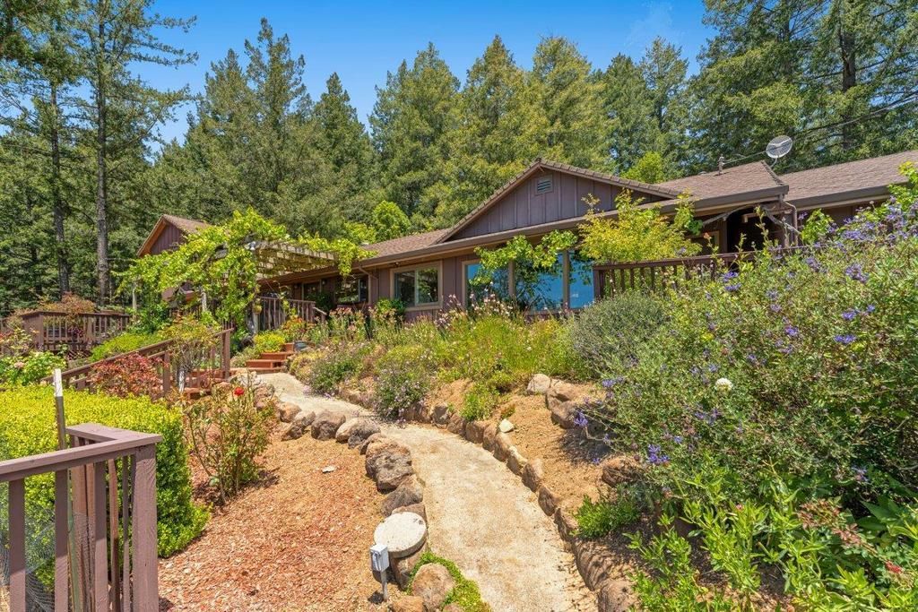 27255 Loma Prieta Way, Los Gatos