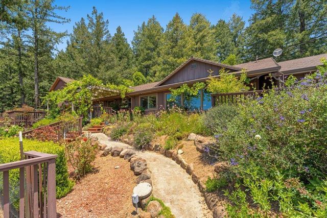 27255 Loma Prieta Way, Los Gatos