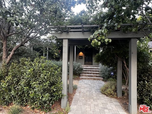 5105 Morella Avenue, Los Angeles