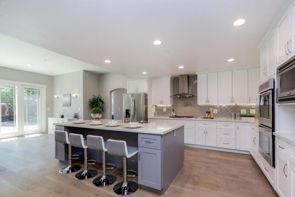 52 Murray Court, Redwood City