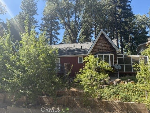 32132 West, Running Springs