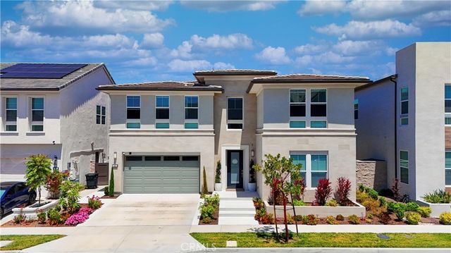 111 Hill, Lake Forest