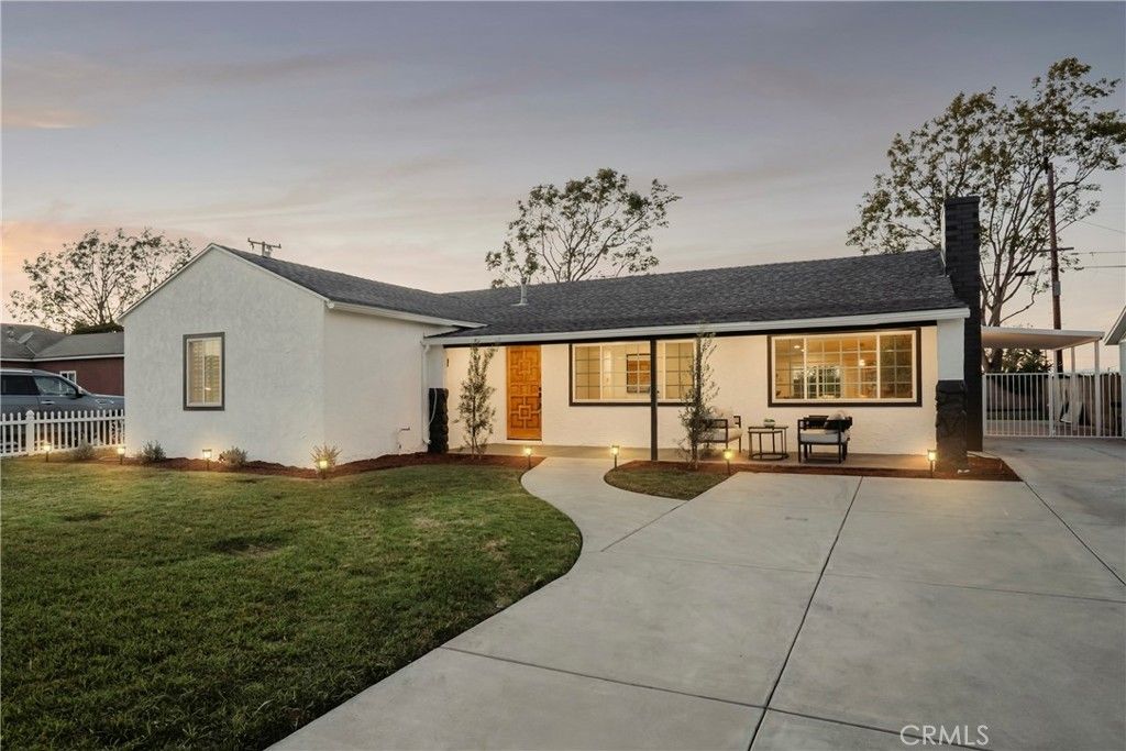 810 Congress, Costa Mesa