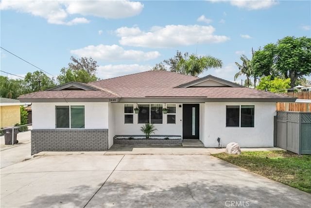 2448 Corona, Norco