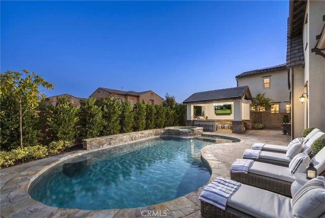 10 Jenny, Ladera Ranch