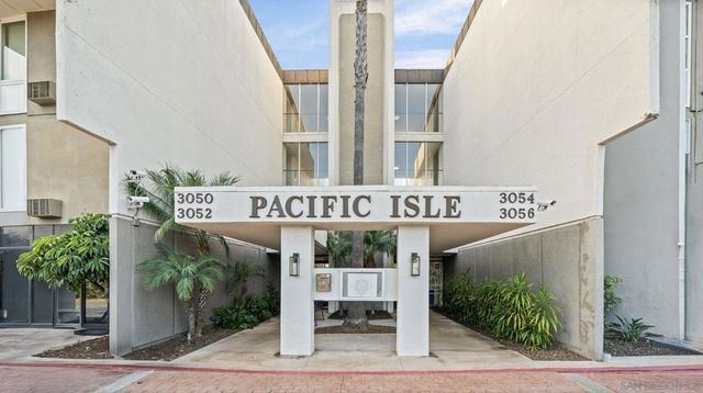 3050 Rue D'orleans # 423, San Diego