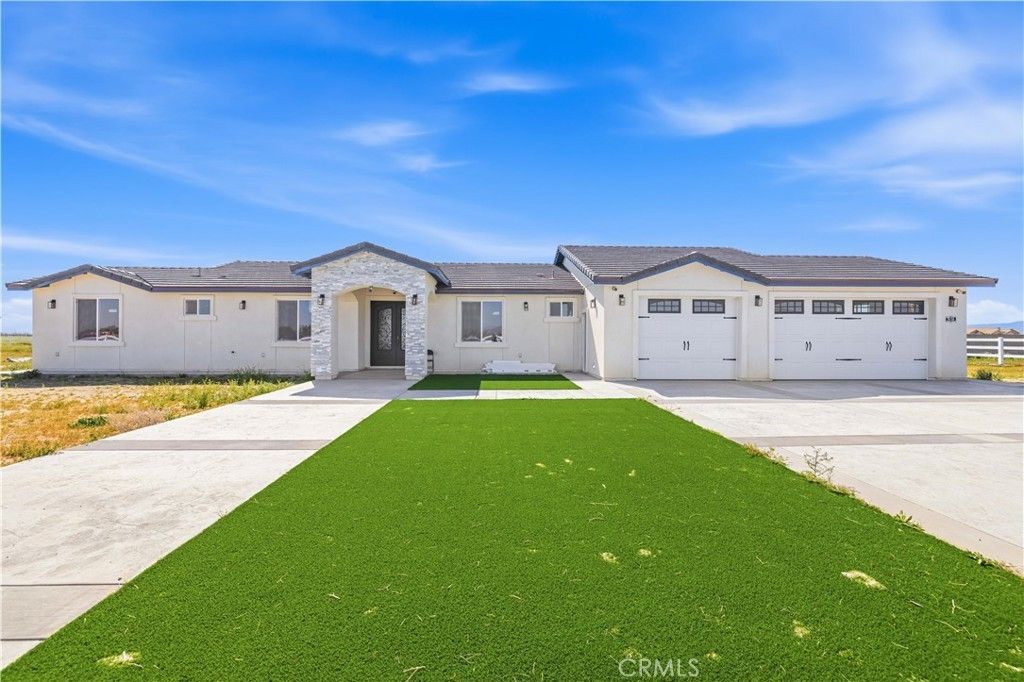 7636 W Avenue A4, Antelope Acres