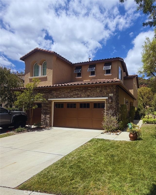 23803 La Posta Court, Corona