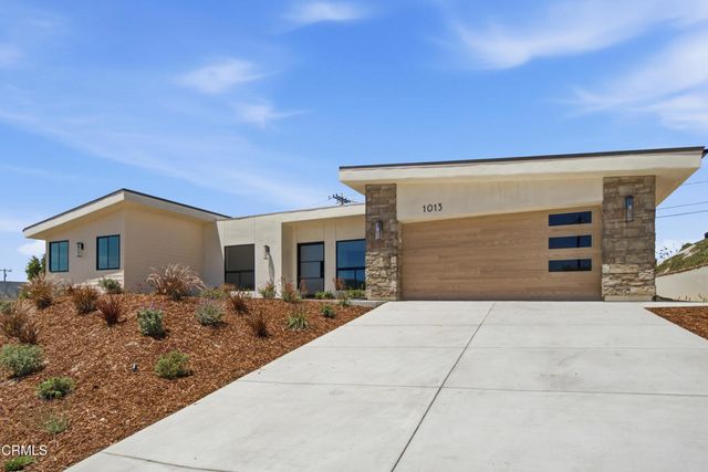1013 Colina Vista, Ventura