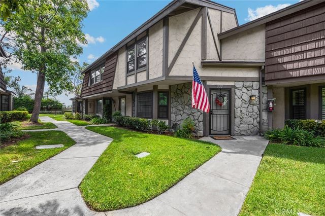 222 Gable Lane, La Habra
