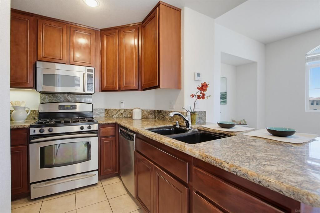 550 Almond Rd, San Marcos