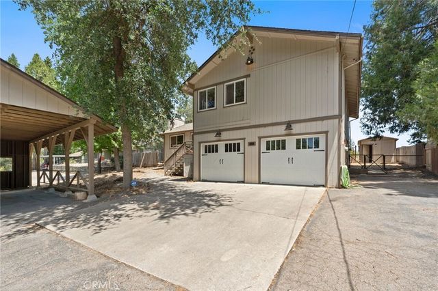 39749 Pine Ridge Road, Oakhurst