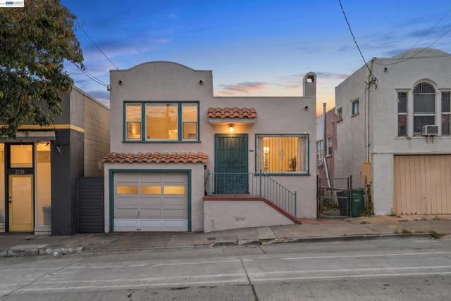 3229 Macarthur Blvd, Oakland