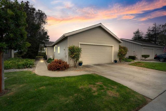 729 Helen Drive, Hollister
