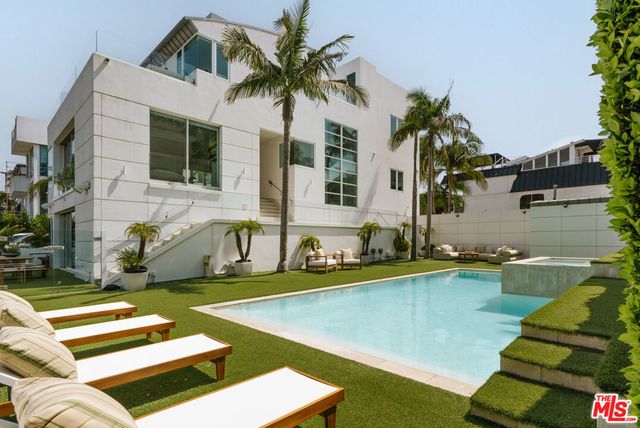 5418 Pacific Avenue, Marina Del Rey