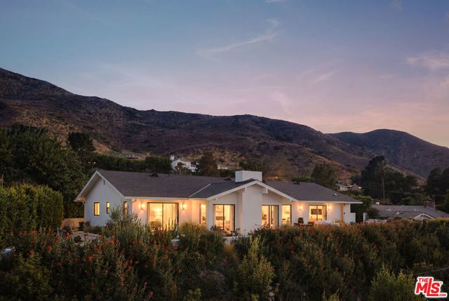 20374 Seaboard Road, Malibu