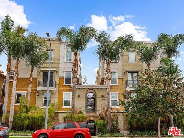 1810 S Barrington Avenue # 5, Los Angeles