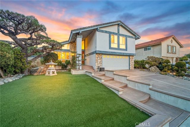 2909 S Diamond Street, Santa Ana