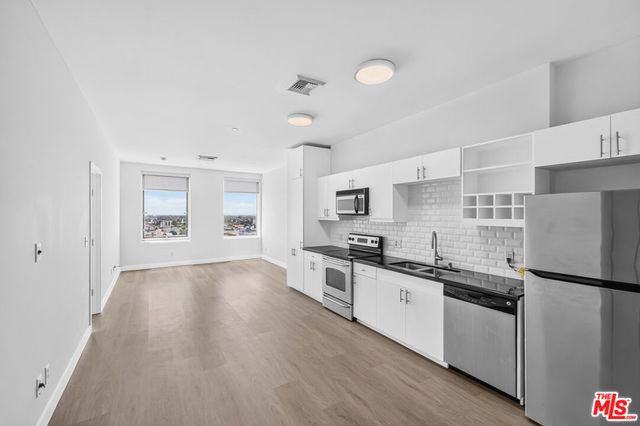 3810 Wilshire Boulevard # 1108, Los Angeles