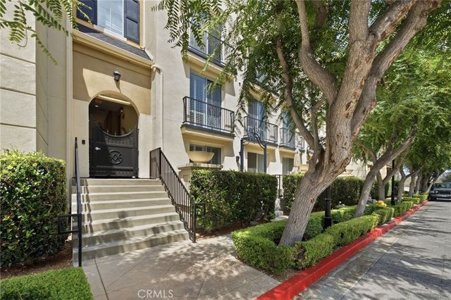 3273 Watermarke Place, Irvine